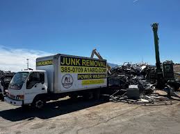 Best Estate Cleanout  in Linden, AL